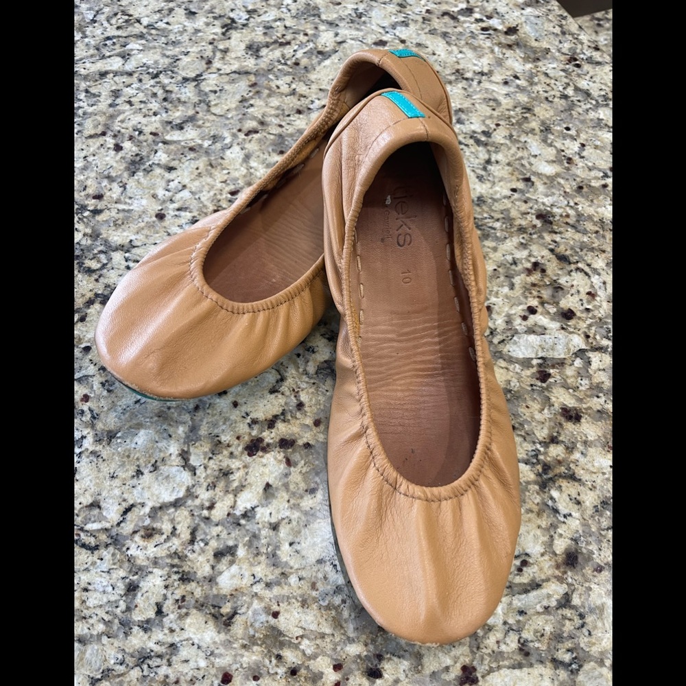Tieks flats size 10